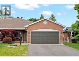 47 STOWGRASS CRESCENT, Ottawa, Ontario