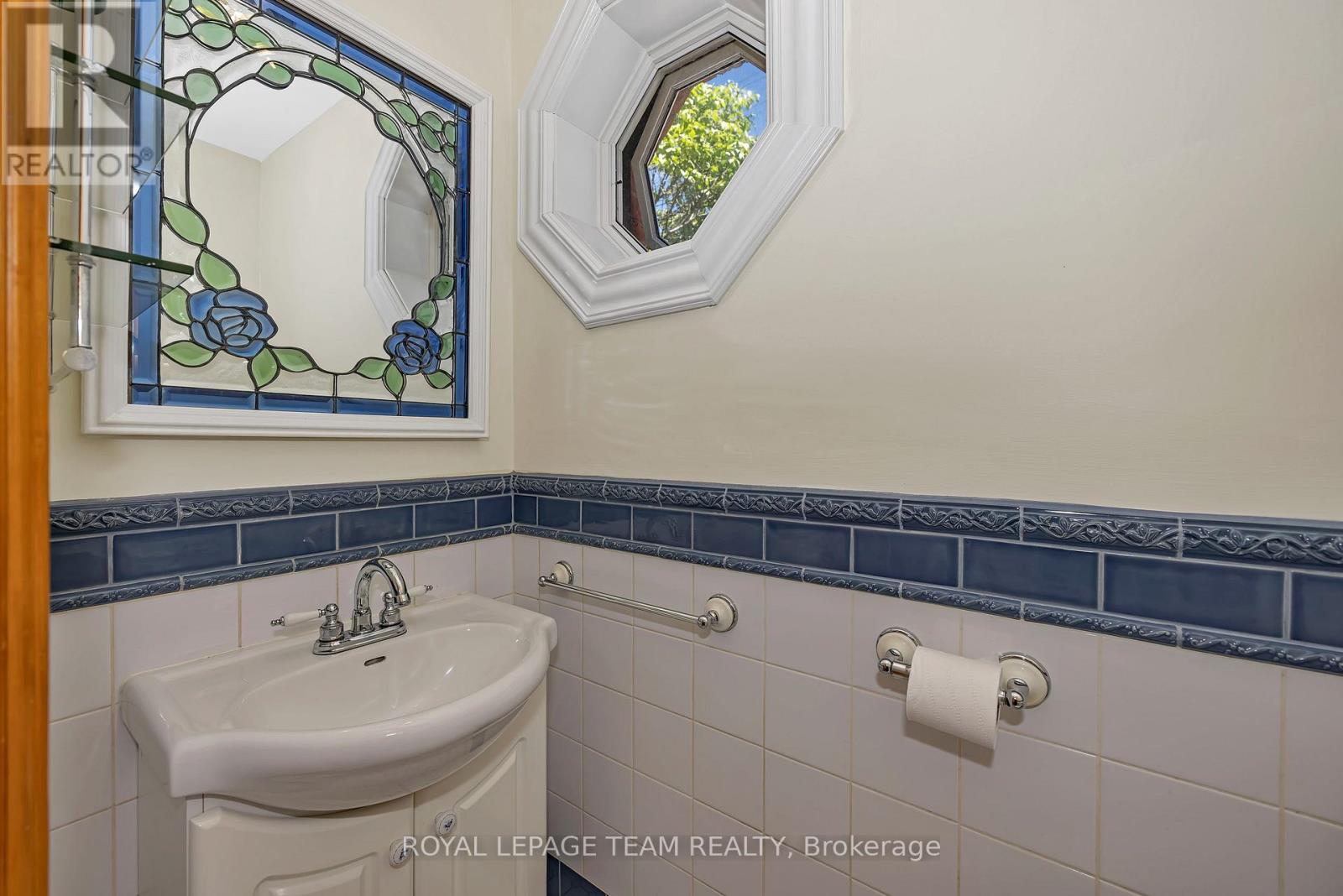 537 Gilmour Street, Ottawa, Ontario  K1R 5L5 - Photo 19 - X13418814