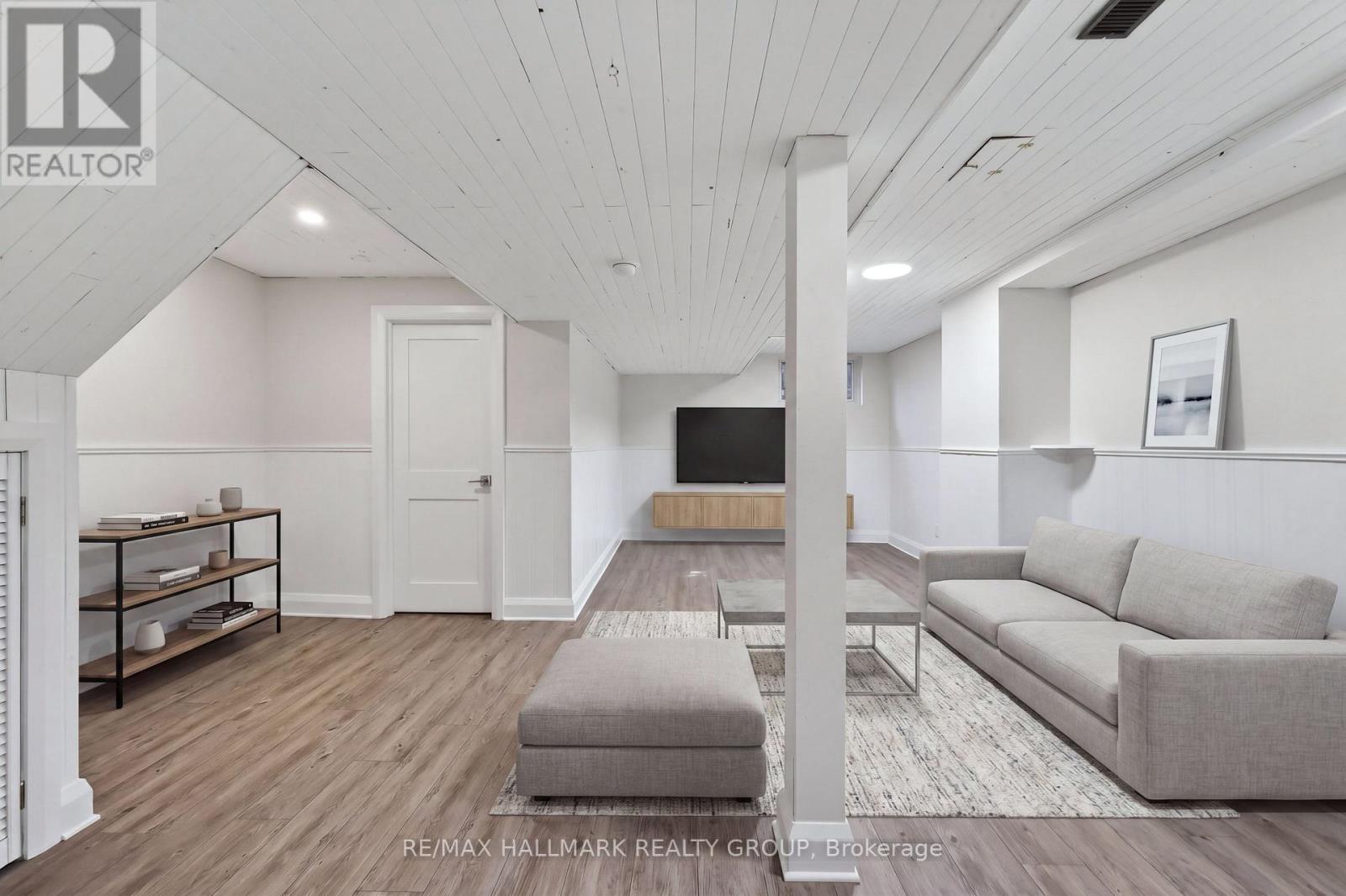 1551 Hoskins Crescent, Ottawa, Ontario  K1C 2G3 - Photo 22 - X13418894