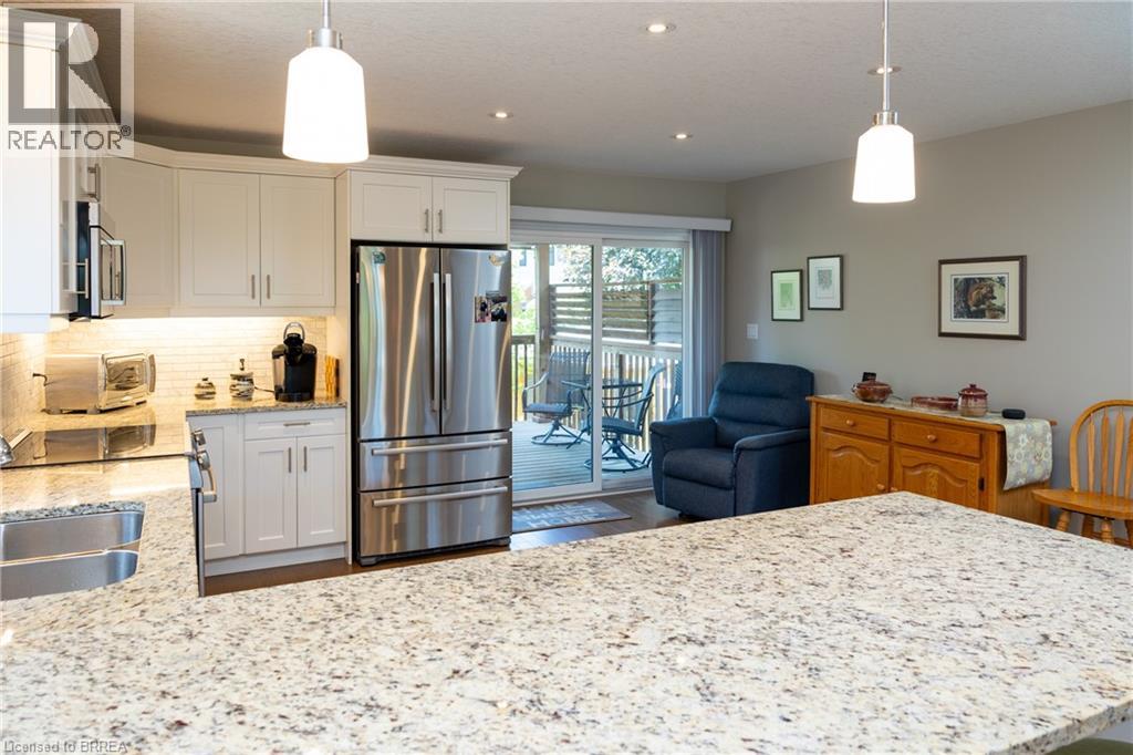 185 Mount Pleasant Street, Brantford, Ontario  N3T 1T6 - Photo 14 - 40837947