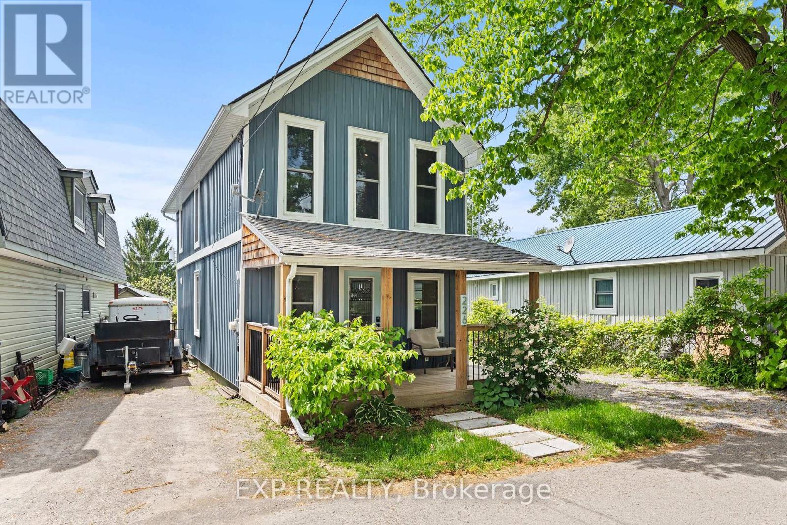 226 Lincoln Road W, Fort Erie, Ontario  L0S 1B0 - Photo 3 - X13418888