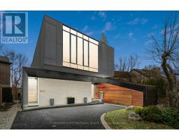 95 RIVERVIEW DRIVE, Toronto, Ontario