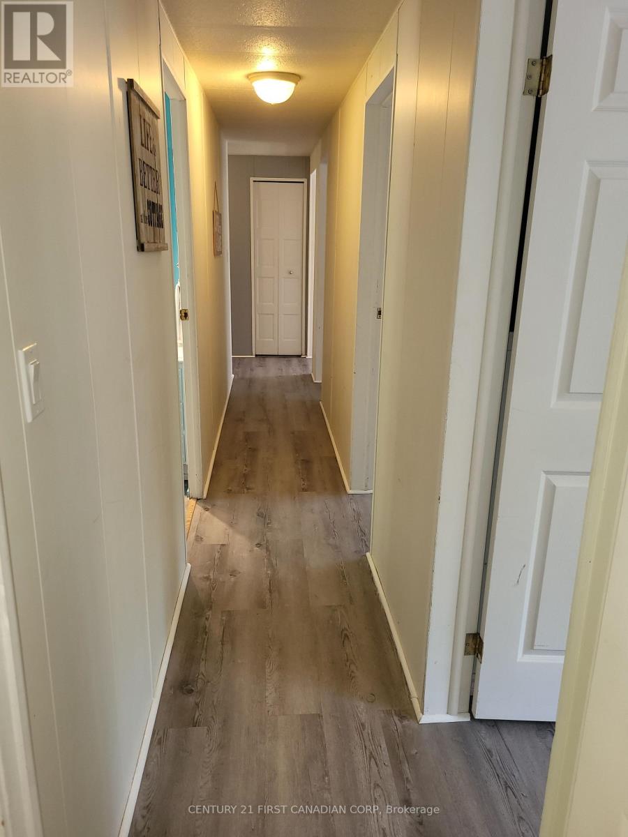 72599 Stanley Street, Bluewater, Ontario  N0M 2T0 - Photo 31 - X13224710