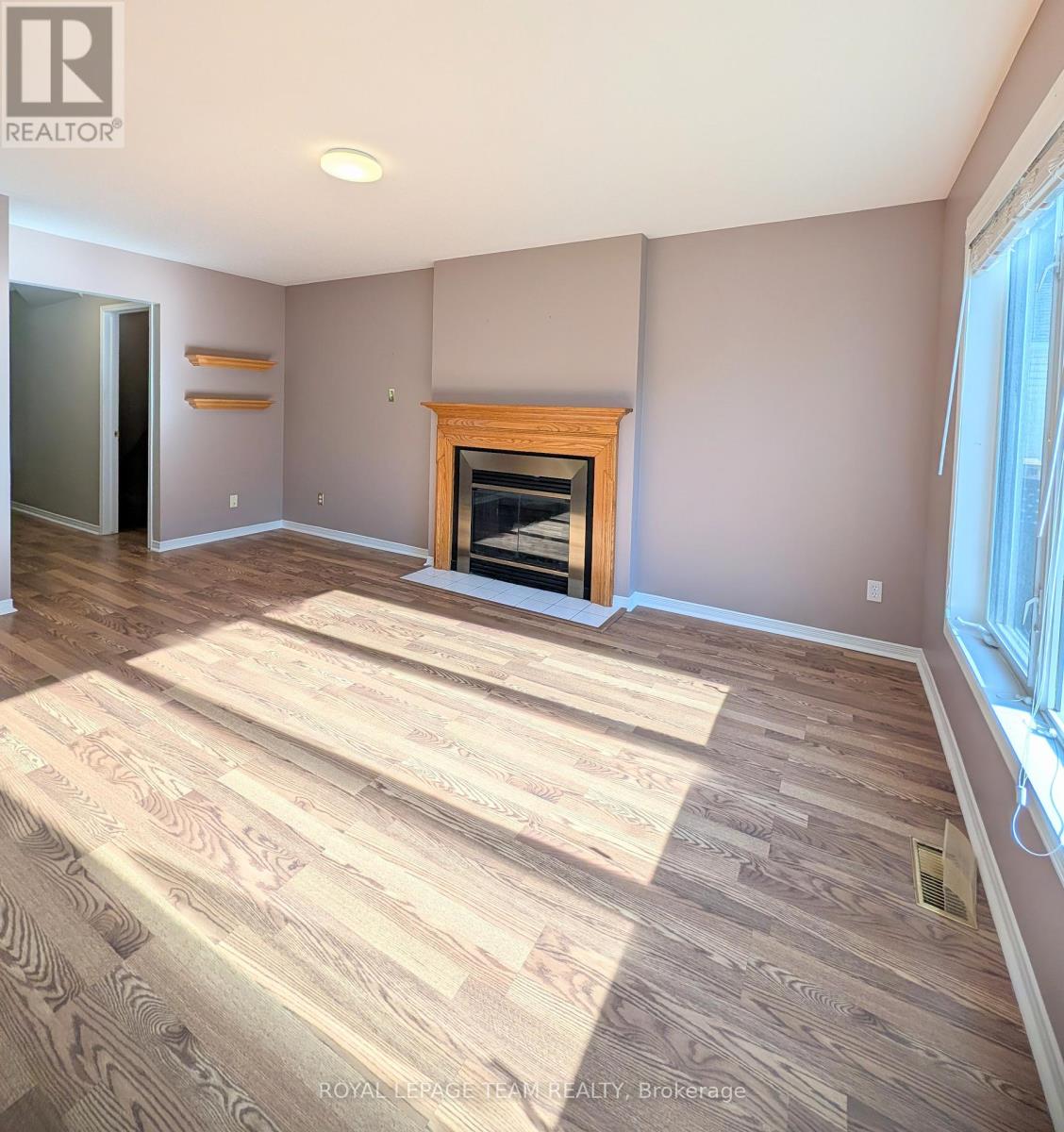 90 Moresby Drive, Ottawa, Ontario  K2M 2J6 - Photo 7 - X12915042