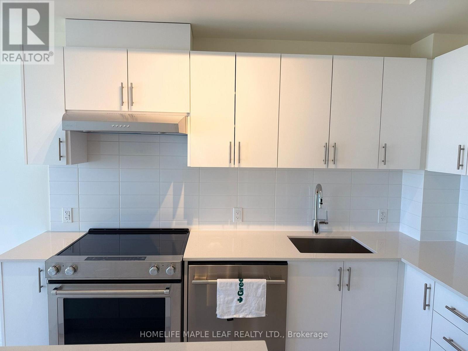 2108 - 27 KORDA GATE, Vaughan, Ontario