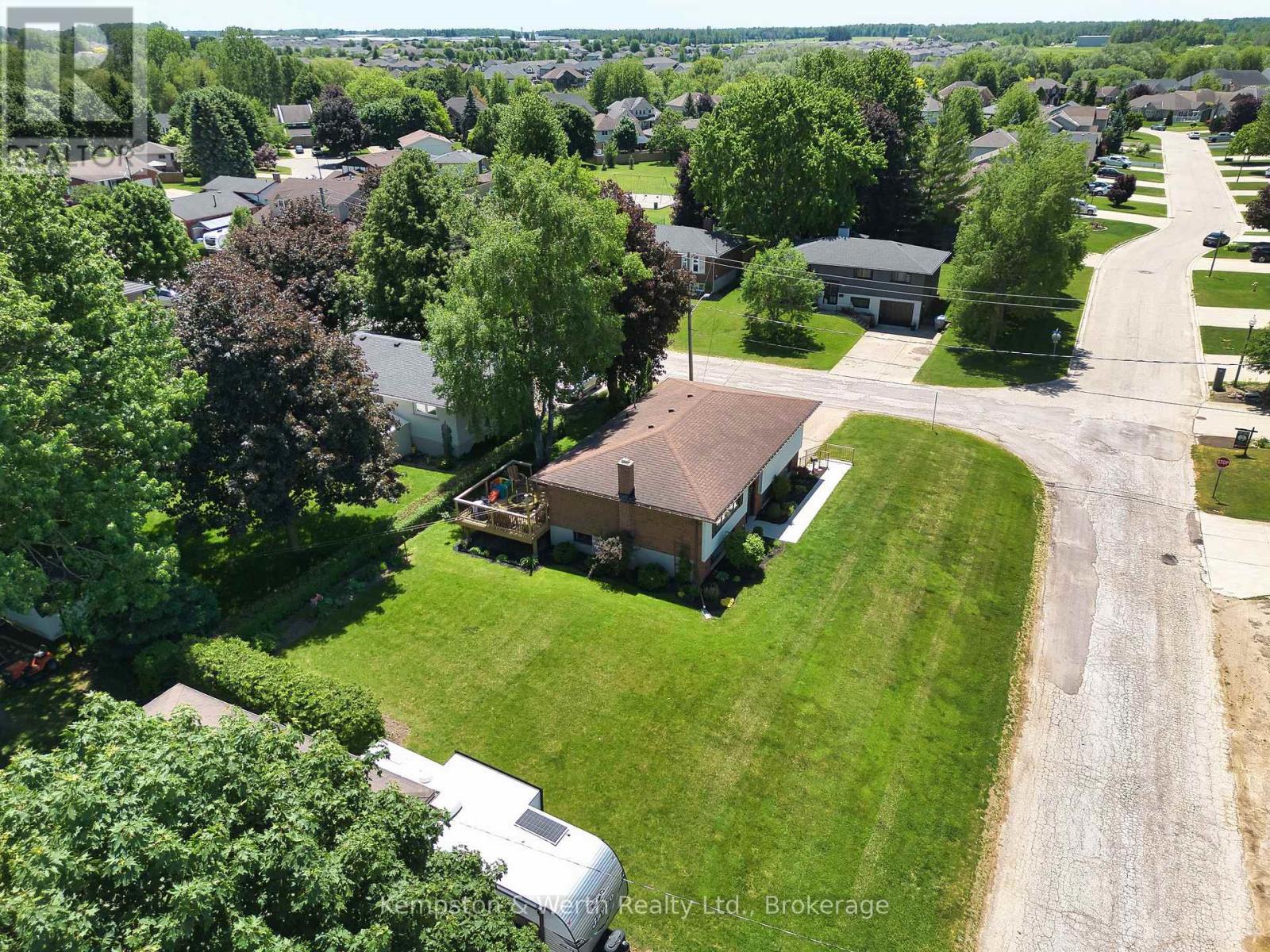 428 Boyne Avenue, North Perth, Ontario  N4W 3K4 - Photo 37 - X13418698