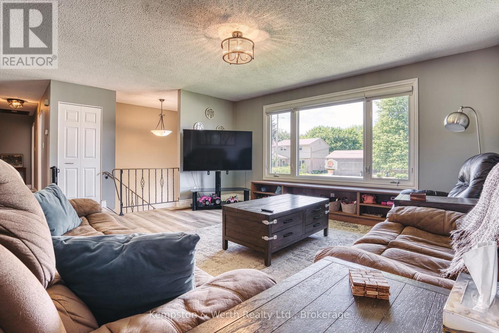 428 Boyne Avenue, North Perth, Ontario  N4W 3K4 - Photo 8 - X13418698