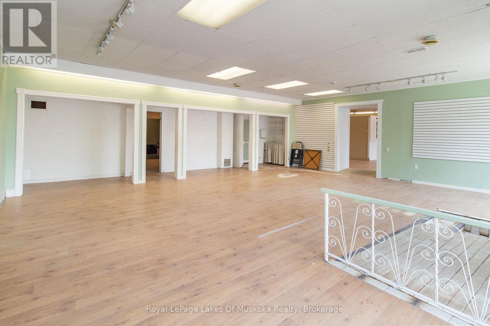 9 Ontario Street, Bracebridge, Ontario  P1L 2A7 - Photo 11 - X13418838
