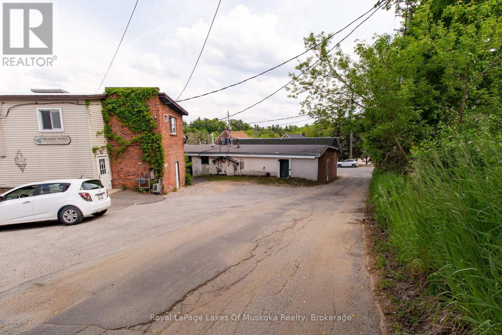 9 Ontario Street, Bracebridge, Ontario  P1L 2A7 - Photo 44 - X13418838