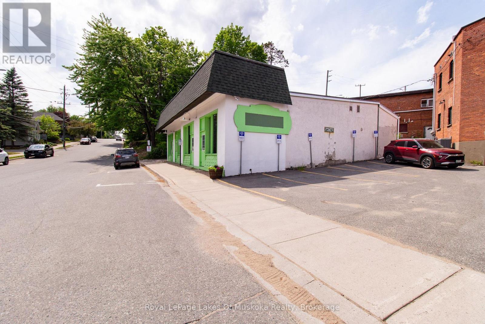 9 Ontario Street, Bracebridge, Ontario  P1L 2A7 - Photo 46 - X13418838