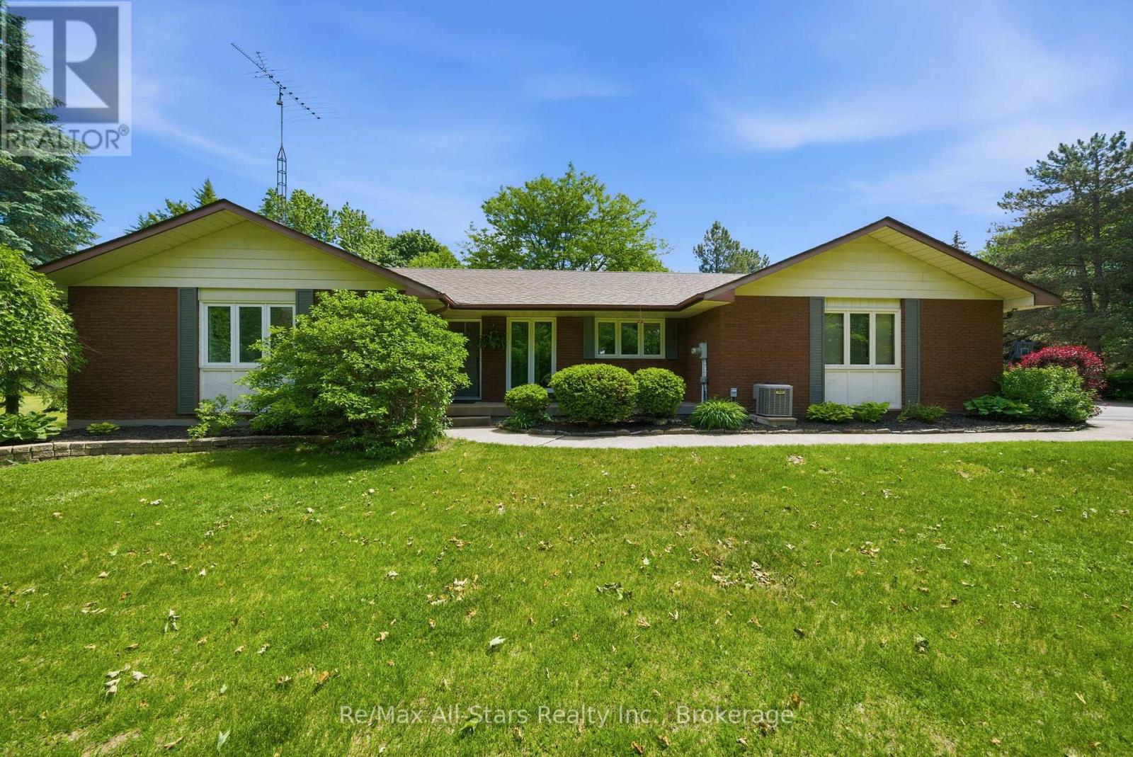 2407 Ashbridge Road, Scugog, Ontario  L9L 1B4 - Photo 1 - E12991600