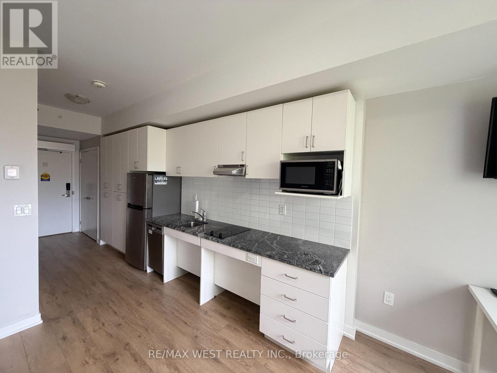 302 - 1800 Simcoe Street N, Oshawa, Ontario  L1G 0C2 - Photo 9 - E13418744