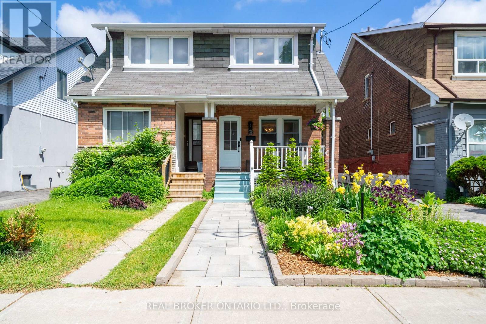 162 COLEMAN AVENUE, Toronto, Ontario