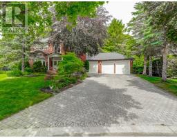 98 WOODVIEW DRIVE, Pickering, Ontario