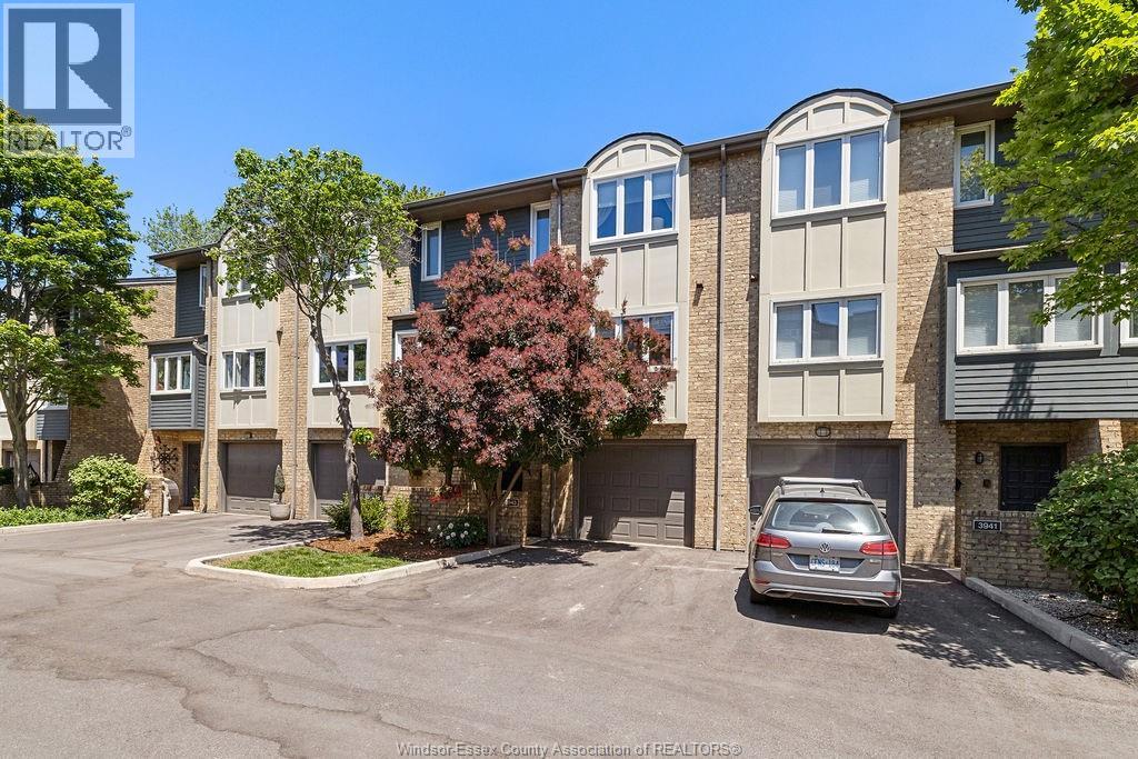 3943 RIVERSIDE DRIVE East Unit# 17, Windsor, Ontario