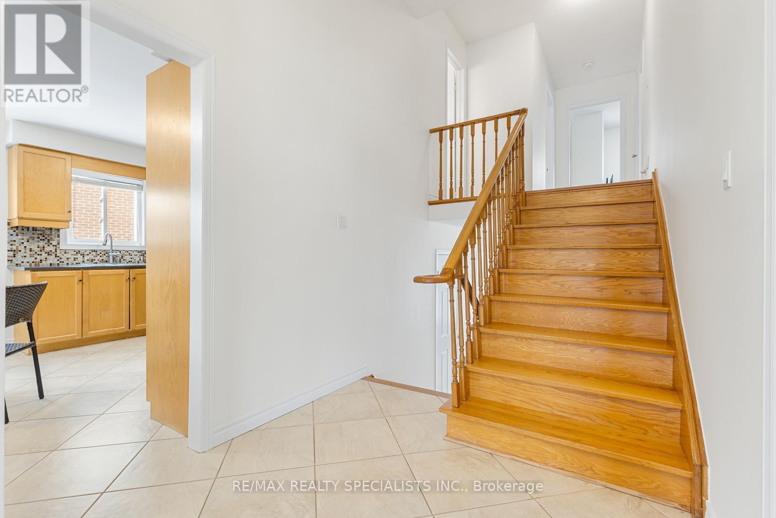 100 Princeton Terrace, Brampton, Ontario  L6S 3S9 - Photo 12 - W13418724