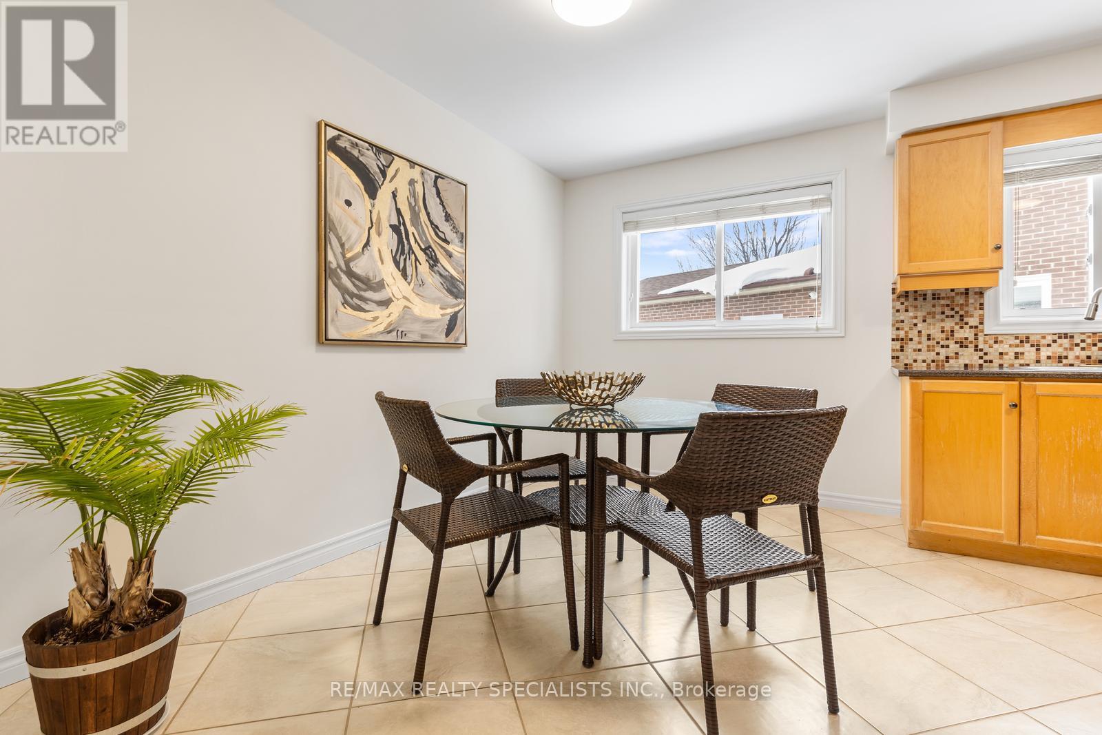 100 Princeton Terrace, Brampton, Ontario  L6S 3S9 - Photo 13 - W13418724