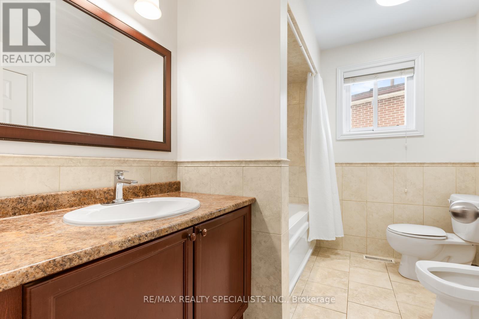 100 Princeton Terrace, Brampton, Ontario  L6S 3S9 - Photo 33 - W13418724