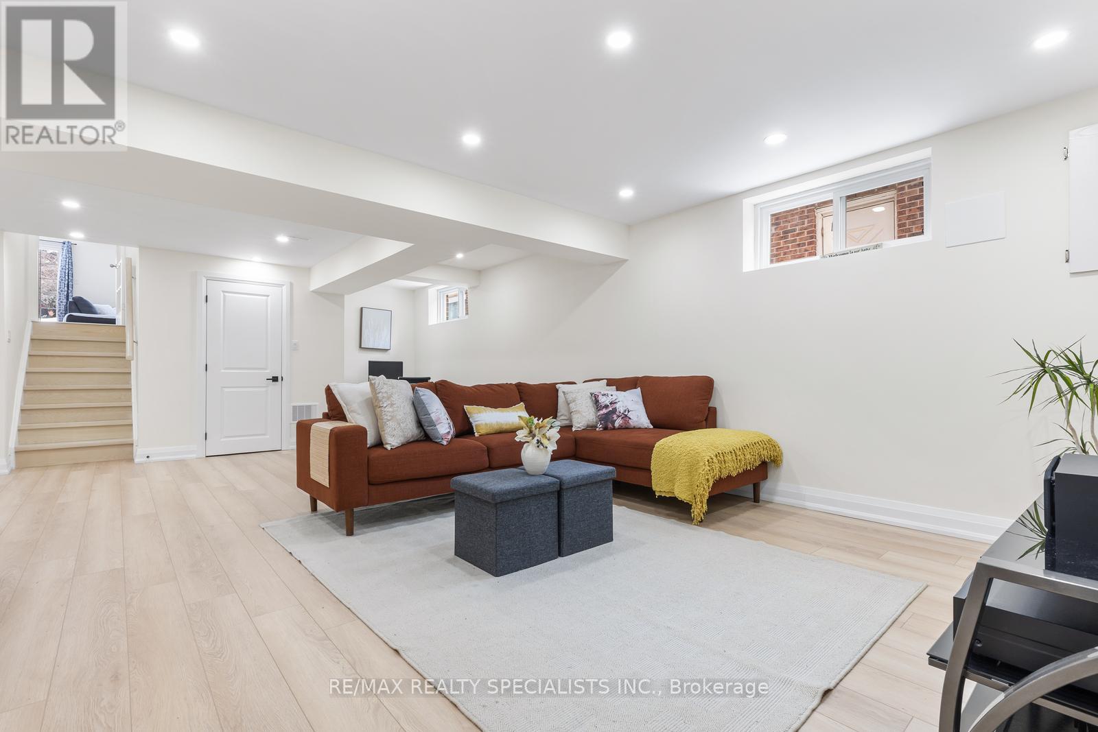 100 Princeton Terrace, Brampton, Ontario  L6S 3S9 - Photo 40 - W13418724