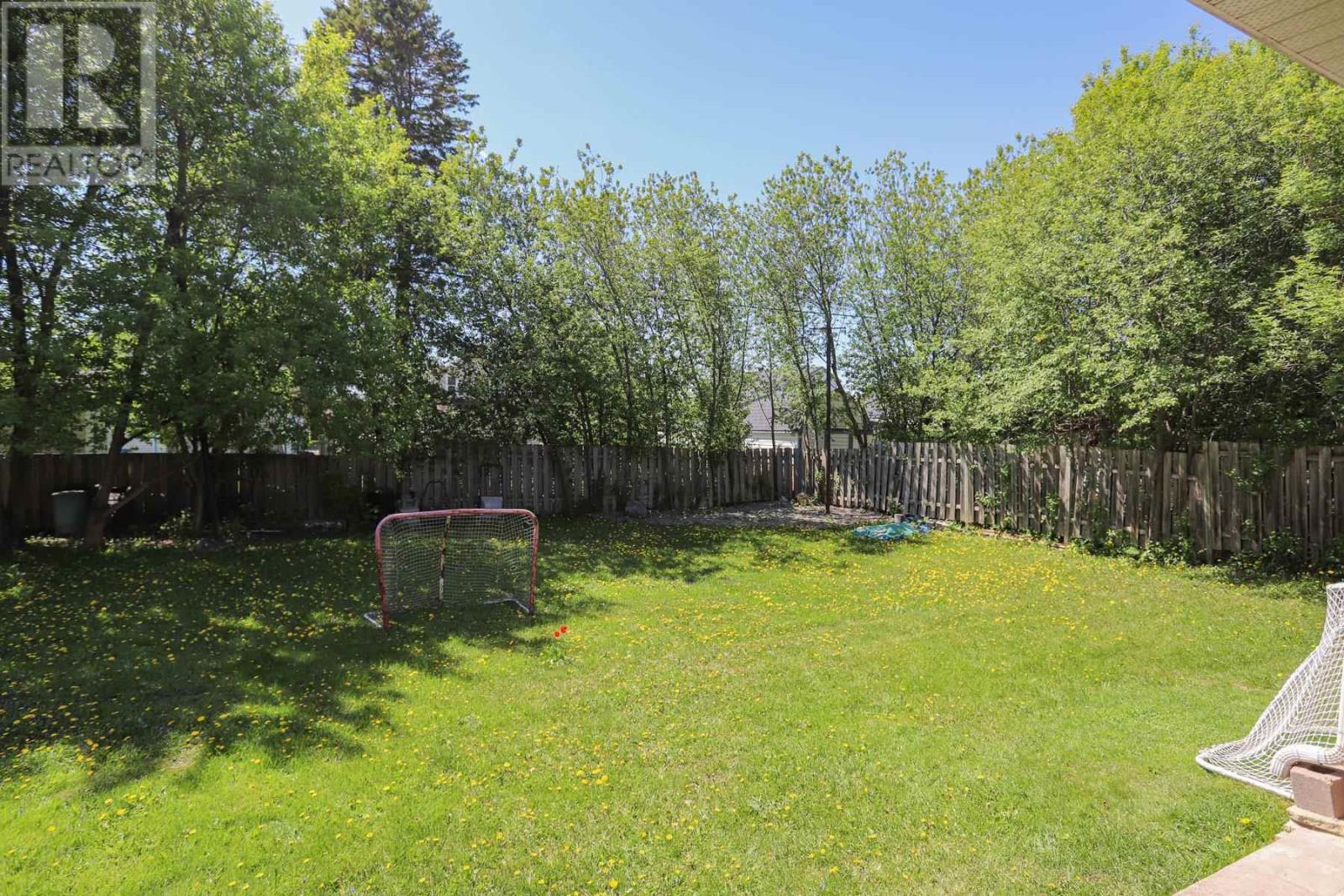 71 Prentice Ave, Sault Ste. Marie, Ontario  P6C 4P6 - Photo 5 - SM261314