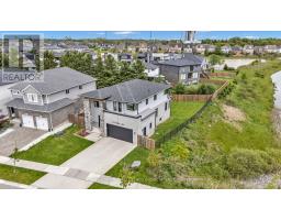 2433 TOKALA TRAIL, London North, Ontario