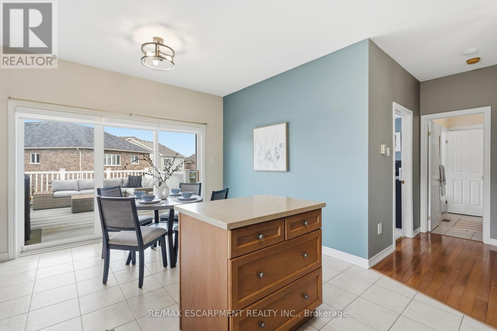 4869 Cherrywood Drive, Lincoln, Ontario  L3J 0G3 - Photo 11 - X13418882