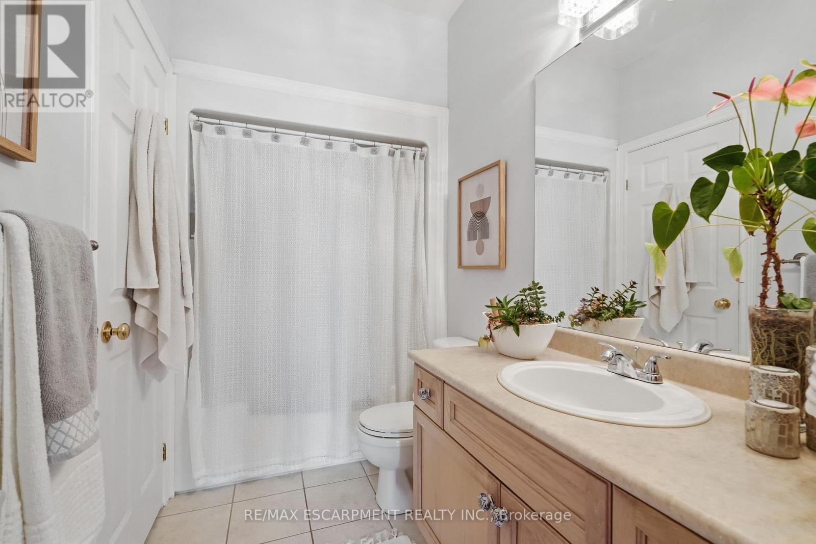 4869 Cherrywood Drive, Lincoln, Ontario  L3J 0G3 - Photo 16 - X13418882