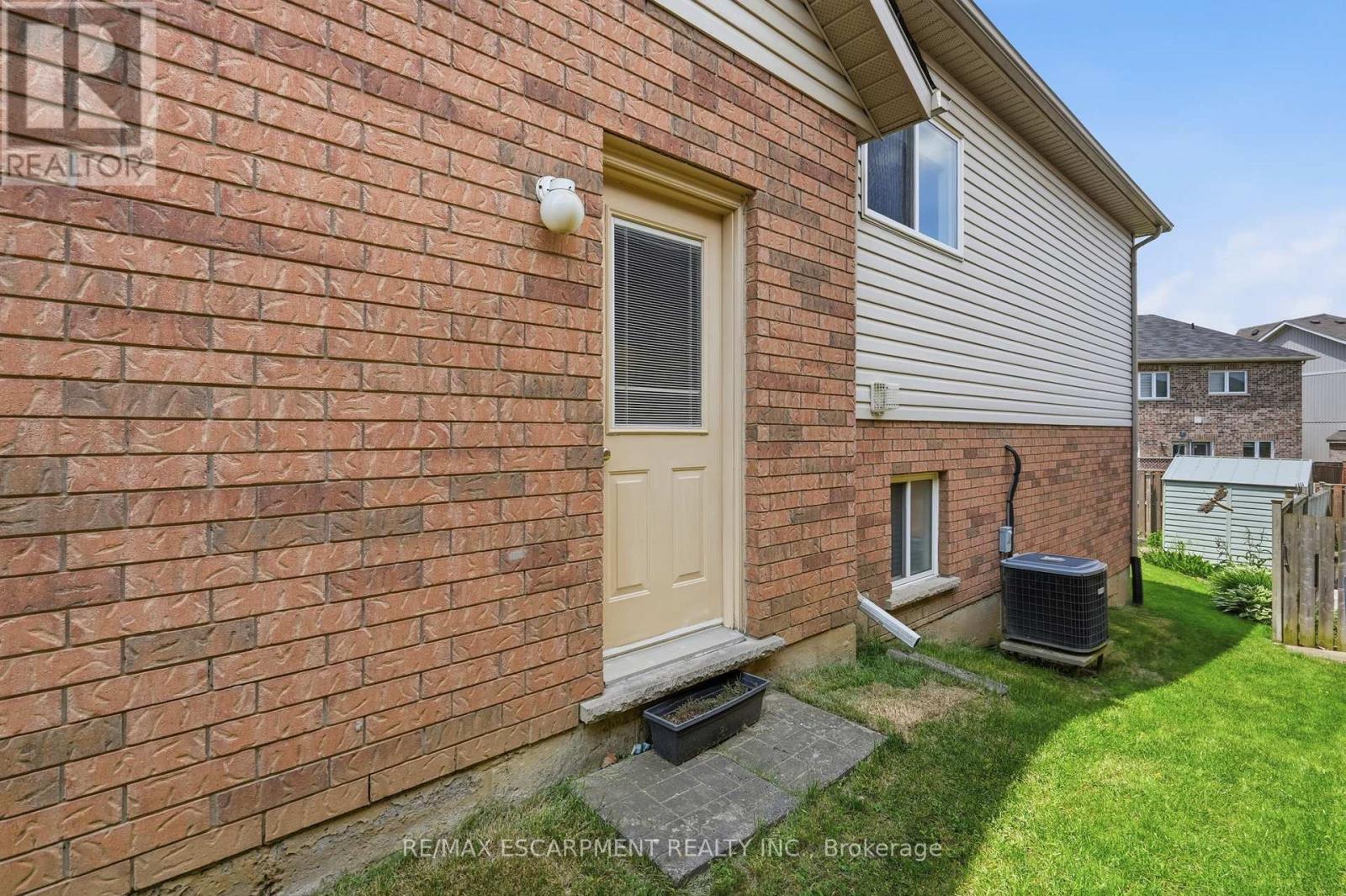 4869 Cherrywood Drive, Lincoln, Ontario  L3J 0G3 - Photo 33 - X13418882