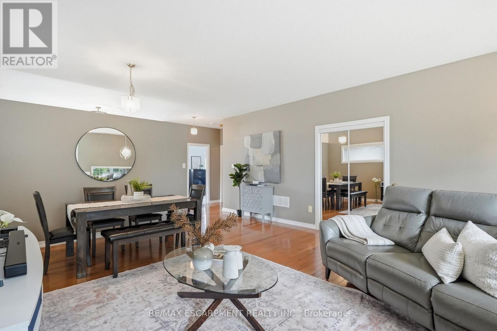 4869 Cherrywood Drive, Lincoln, Ontario  L3J 0G3 - Photo 6 - X13418882