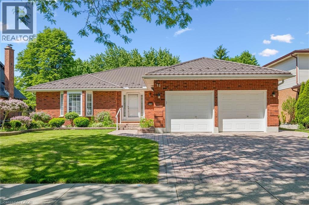 23 DARLINGTON Place, Kitchener, Ontario