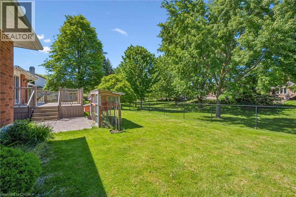 23 Darlington Place, Kitchener, Ontario  N2A 3M3 - Photo 34 - 40837613