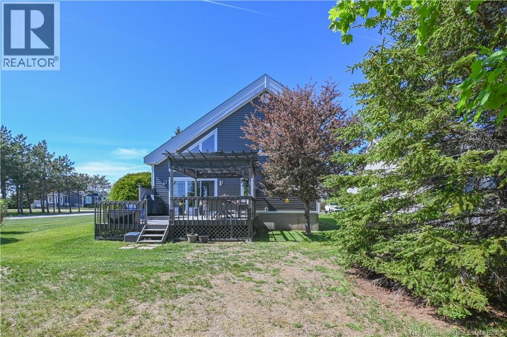 62 Parisé Street, Caraquet, New Brunswick  E1W 1B6 - Photo 6 - NB141466