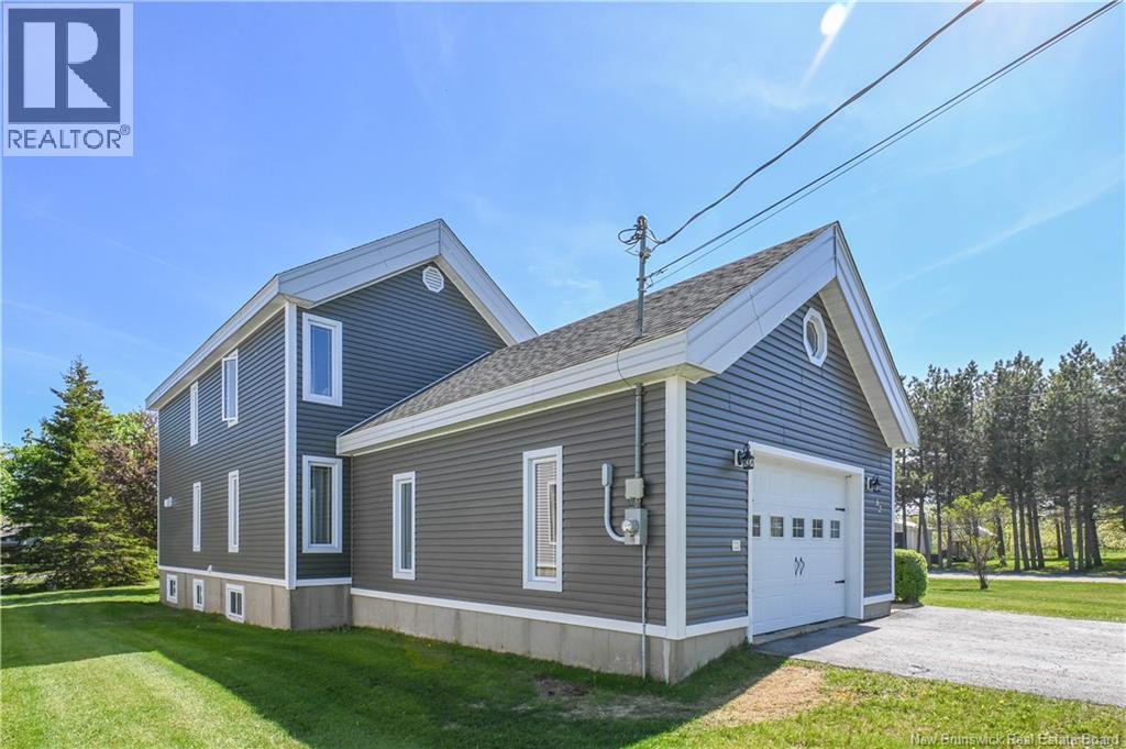 62 Parisé Street, Caraquet, New Brunswick  E1W 1B6 - Photo 7 - NB141466