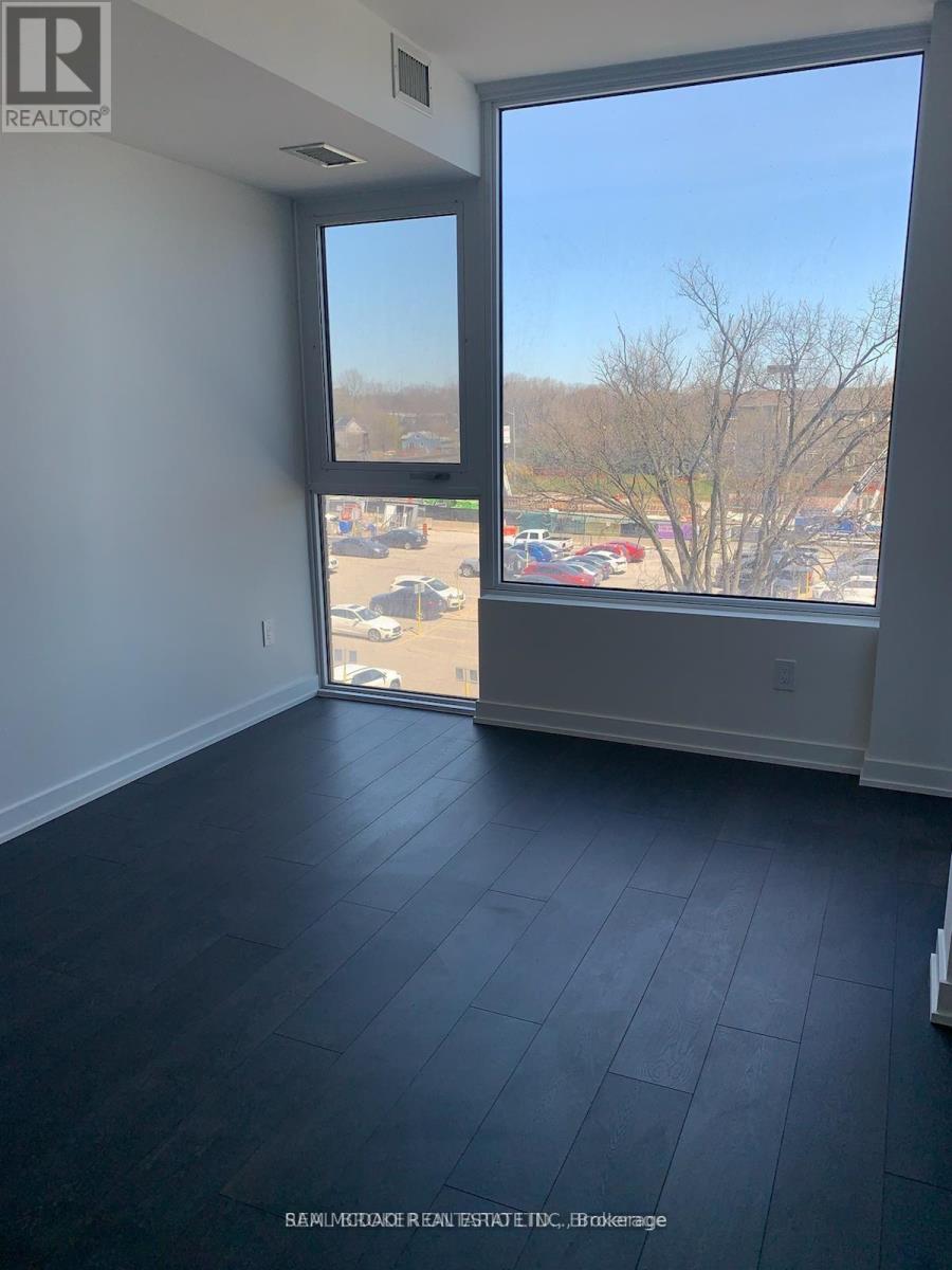 301 - 28 Ann Street E, Mississauga, Ontario  L5G 0E1 - Photo 7 - W12972552