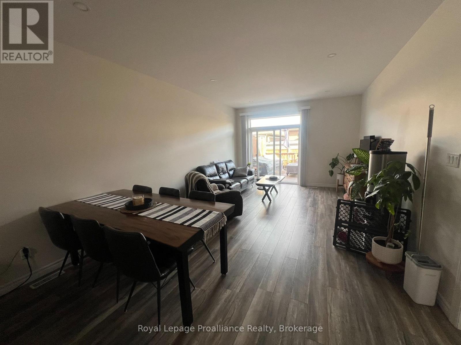 96 Covington Crescent, Belleville, Ontario  K8N 0L1 - Photo 4 - X13419304