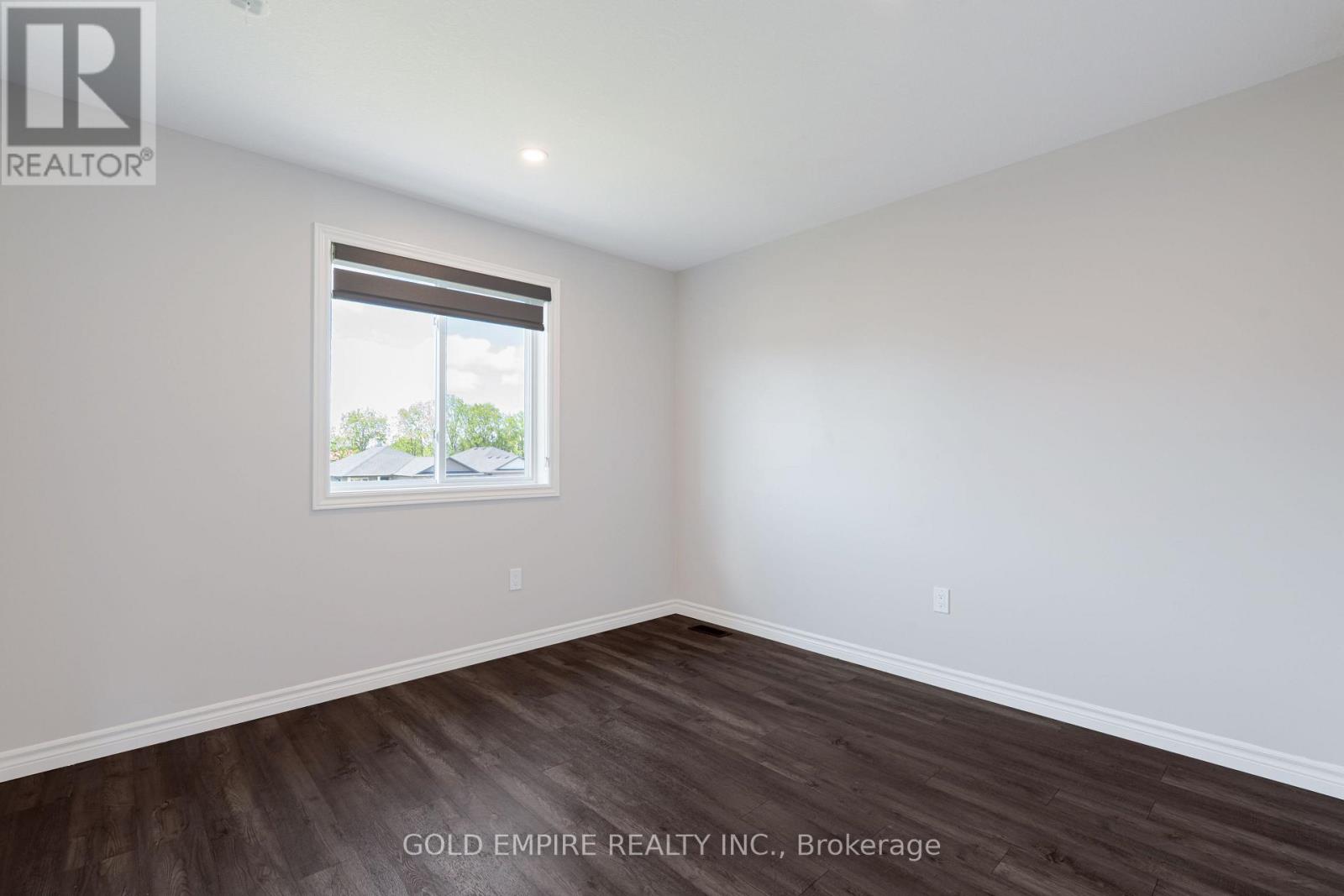 1 - 28 Minler Street, Ingersoll, Ontario N5C 0C9 - Photo 29 - X13418970