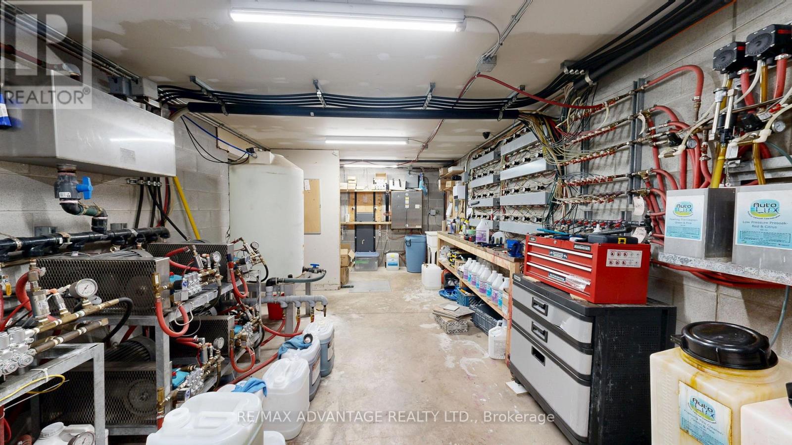 39 Base Line Road W, London South, Ontario  N6J 1V5 - Photo 13 - X13419010