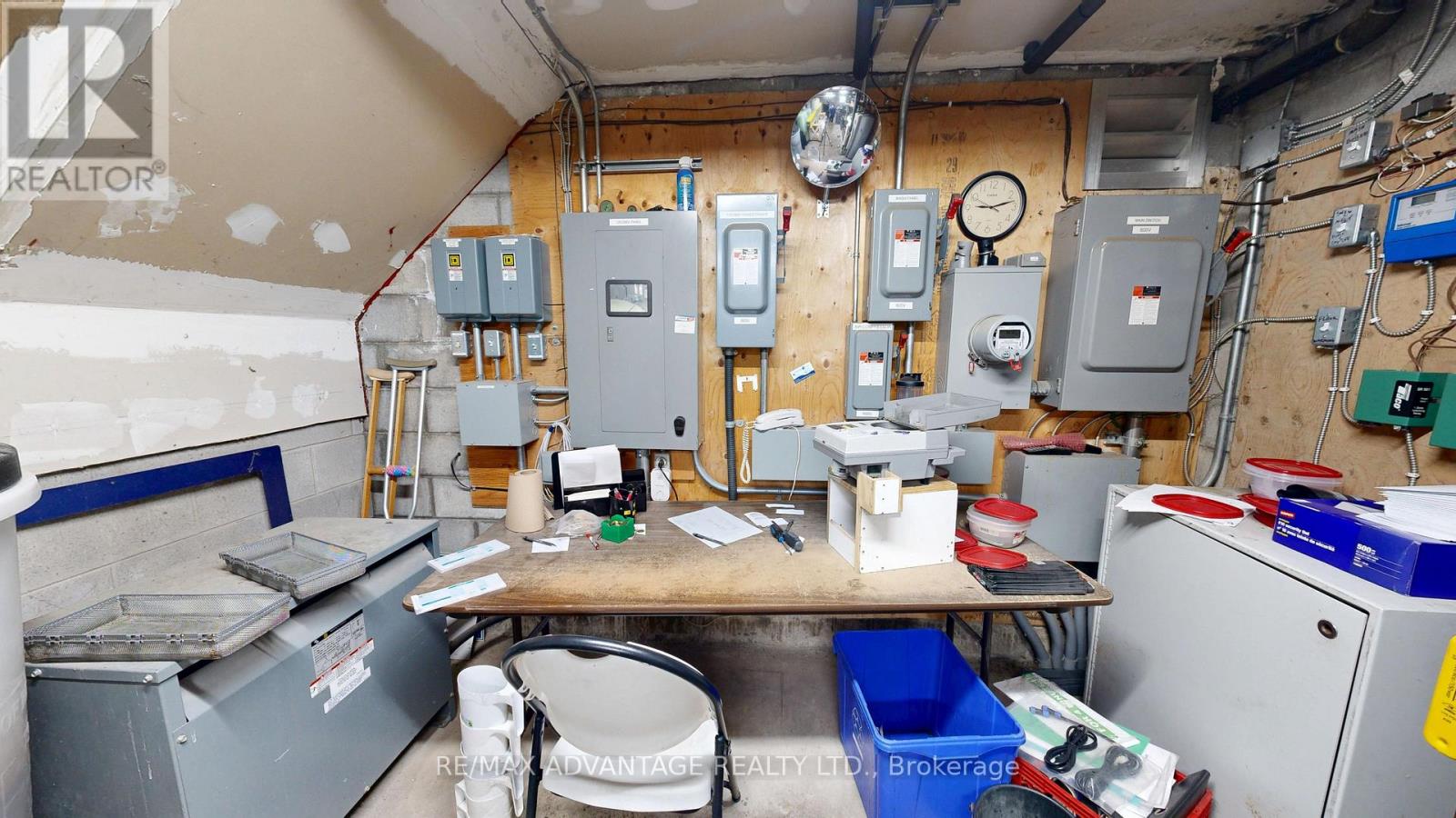 39 Base Line Road W, London South, Ontario  N6J 1V5 - Photo 15 - X13419010
