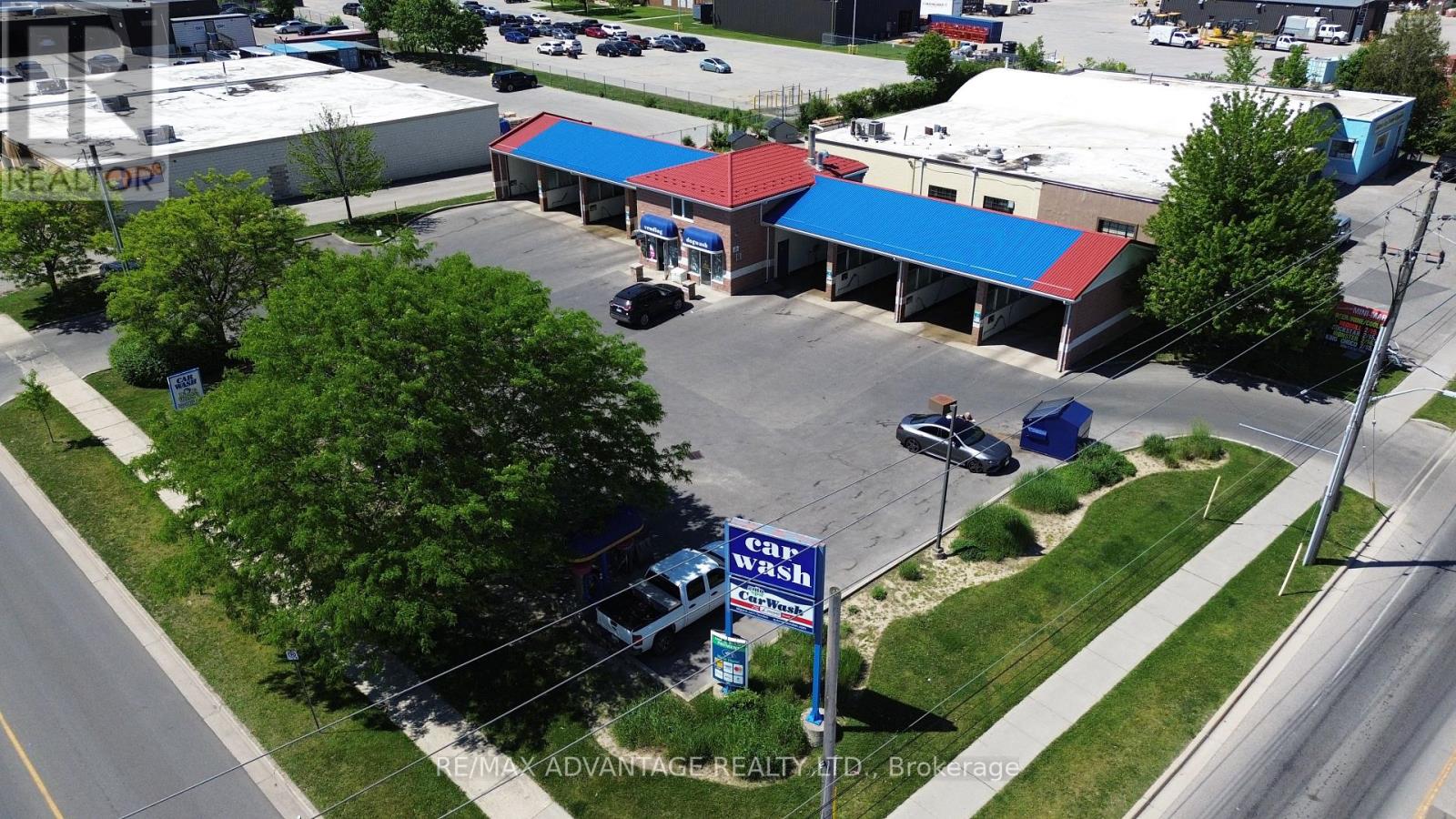 39 Base Line Road W, London South, Ontario  N6J 1V5 - Photo 5 - X13419010