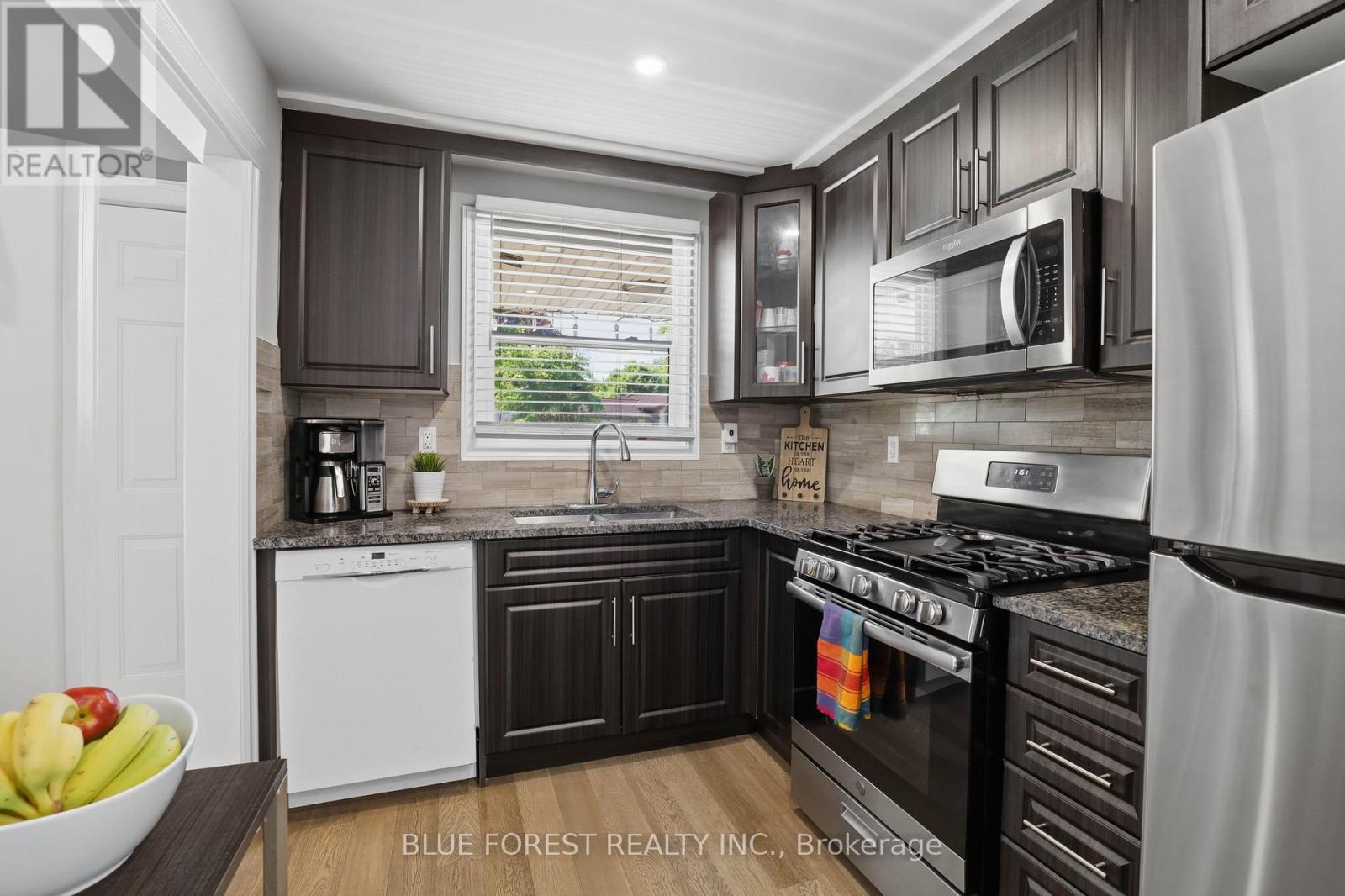 11 Hillsborough Road, London South, Ontario  N6J 2E7 - Photo 10 - X13419044