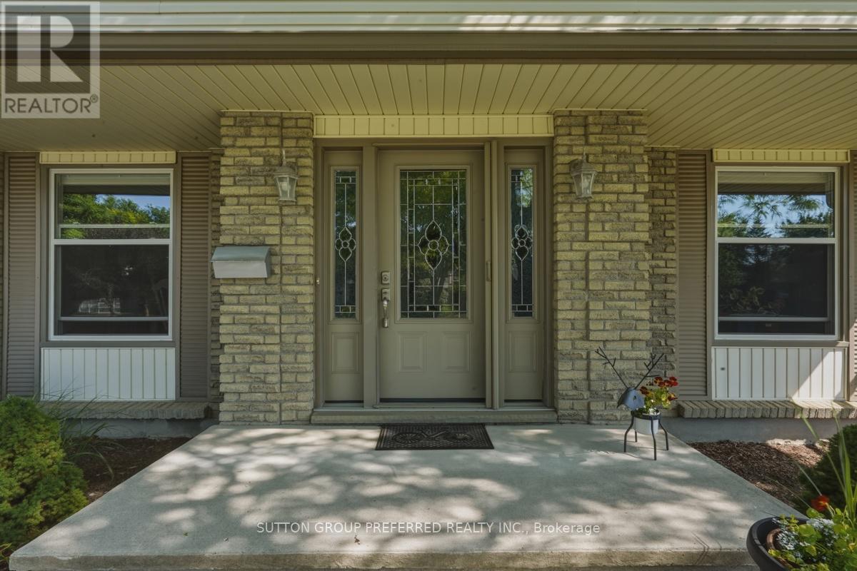 1021 Flintlock Road, London North, Ontario  N6H 4M1 - Photo 2 - X13419102