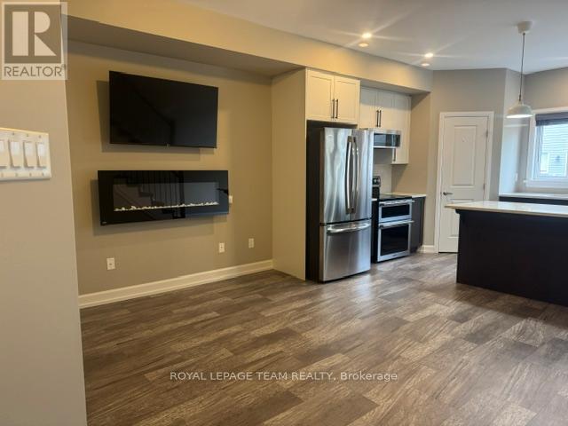 58 Vimy Ridge Crescent, Arnprior, Ontario  K7S 0H7 - Photo 4 - X13419026