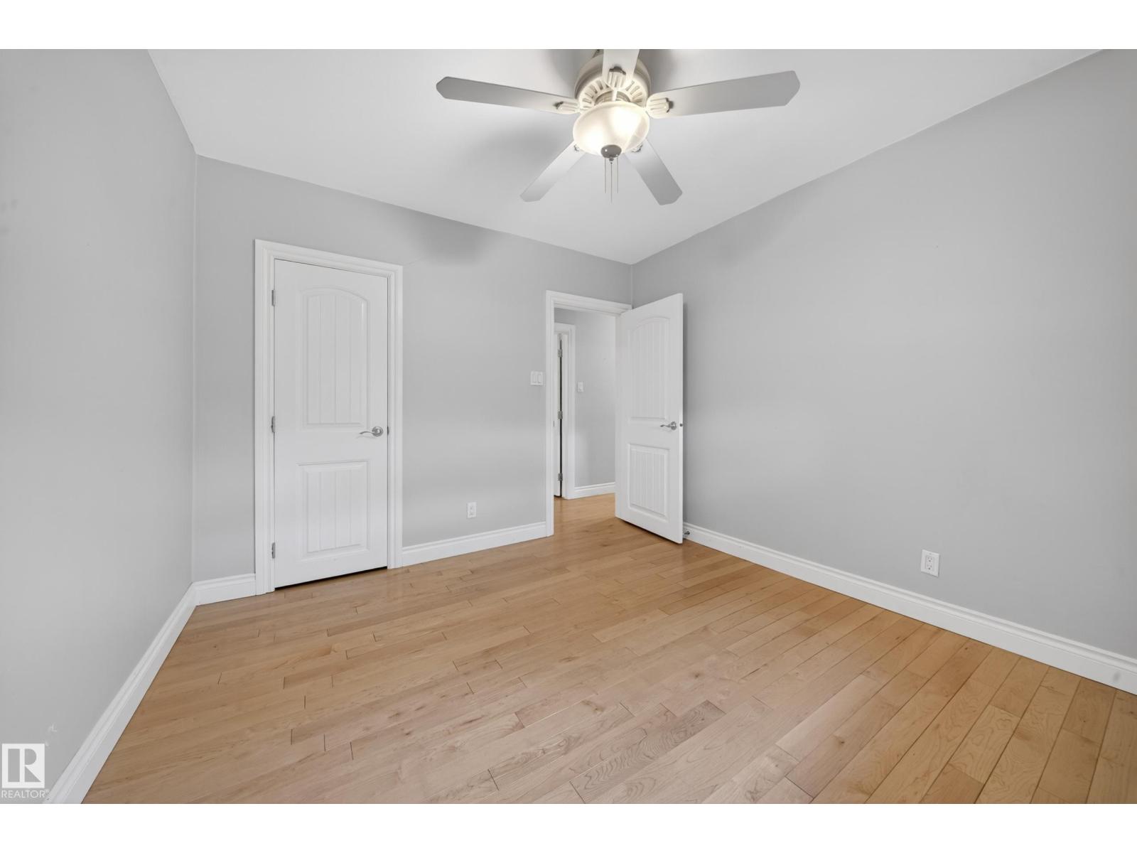8706 83 Av NW, Edmonton, Alberta  T6C 1B3 - Photo 23 - E4492574