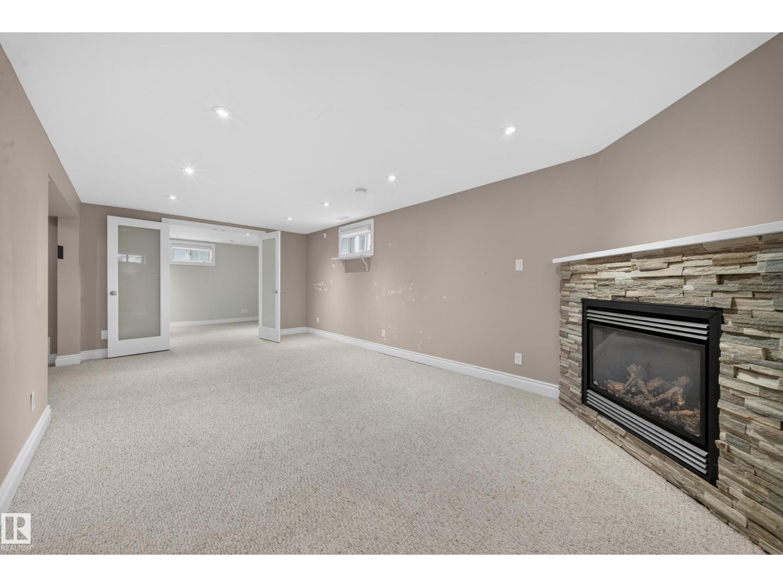 8706 83 Av NW, Edmonton, Alberta  T6C 1B3 - Photo 32 - E4492574