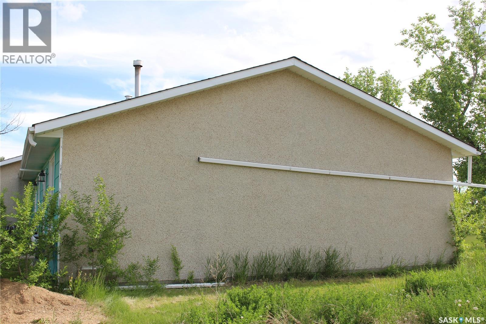 810 8th Street, Chaplin, Saskatchewan  S0H 0V0 - Photo 23 - SK038753