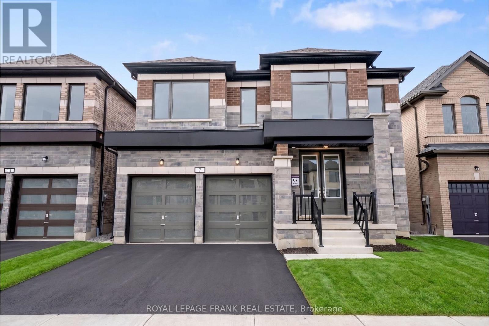 7 Walters Street, Kawartha Lakes, Ontario  K9V 0S2 - Photo 1 - X13115776