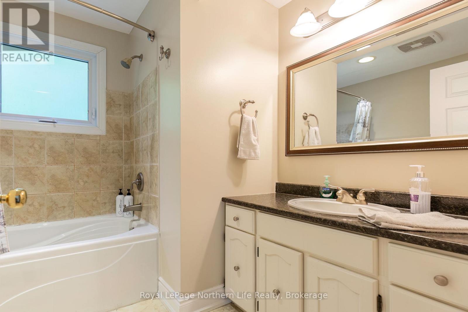 275 Northshore Road, North Bay, Ontario  P1B 8G4 - Photo 23 - X13419240