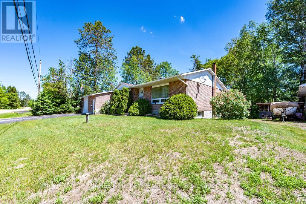 7 Martin Street, Laurentian Hills, Ontario  K0J 1J0 - Photo 43 - X12955880
