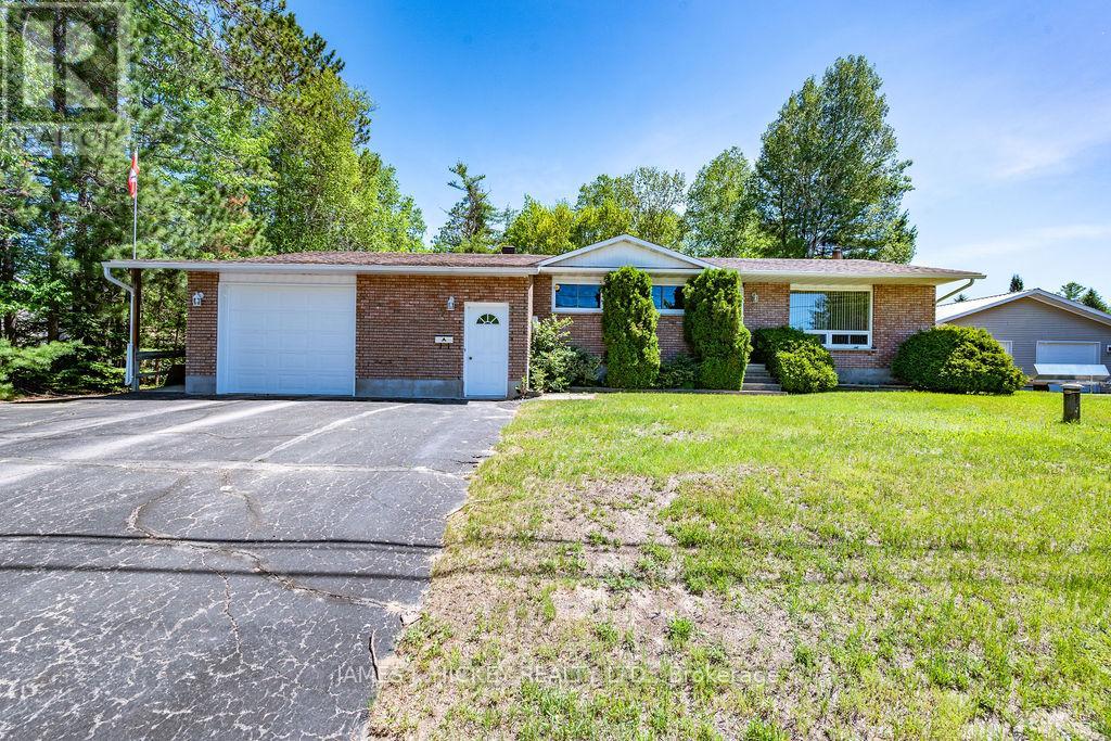 7 Martin Street, Laurentian Hills, Ontario  K0J 1J0 - Photo 44 - X12955880