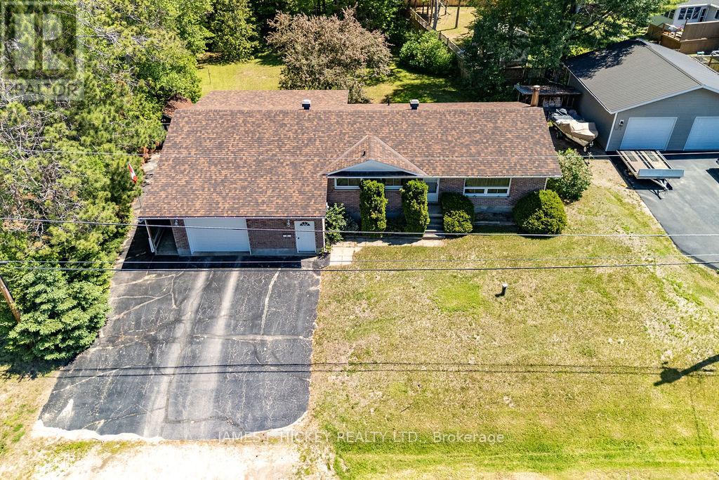 7 Martin Street, Laurentian Hills, Ontario  K0J 1J0 - Photo 46 - X12955880